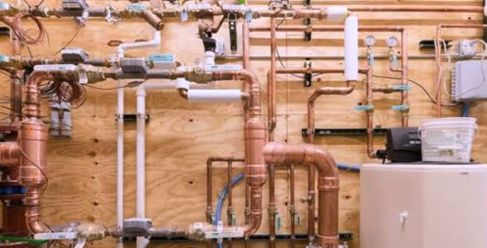 Commercial plumbing service in Vista CA